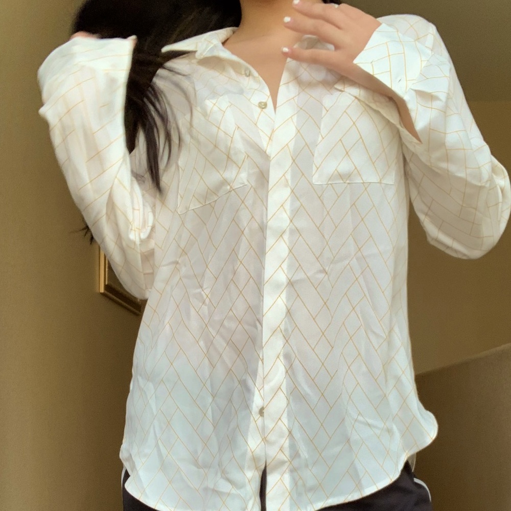 Soft material Button up